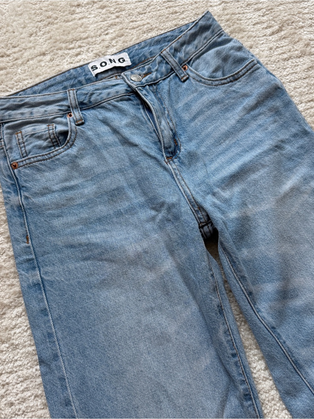 song jeans